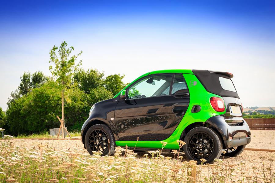  Smart ForTwo Prime Electric Drive Cabrio (A453) 2017 года  (UK) (фото 14 из 35)